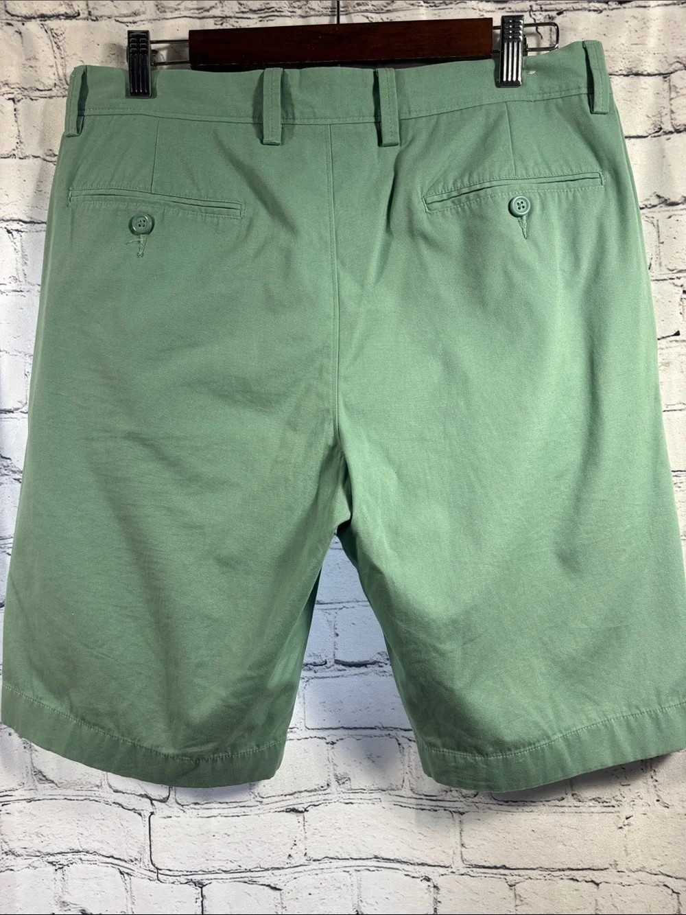 J. Crew Men's Sage Green Flat-Front Cotton Shorts
